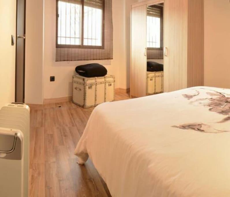 Apartamento Bonito Ap Centrico Patio Wifi Parking Gratis. Granada Exterior foto