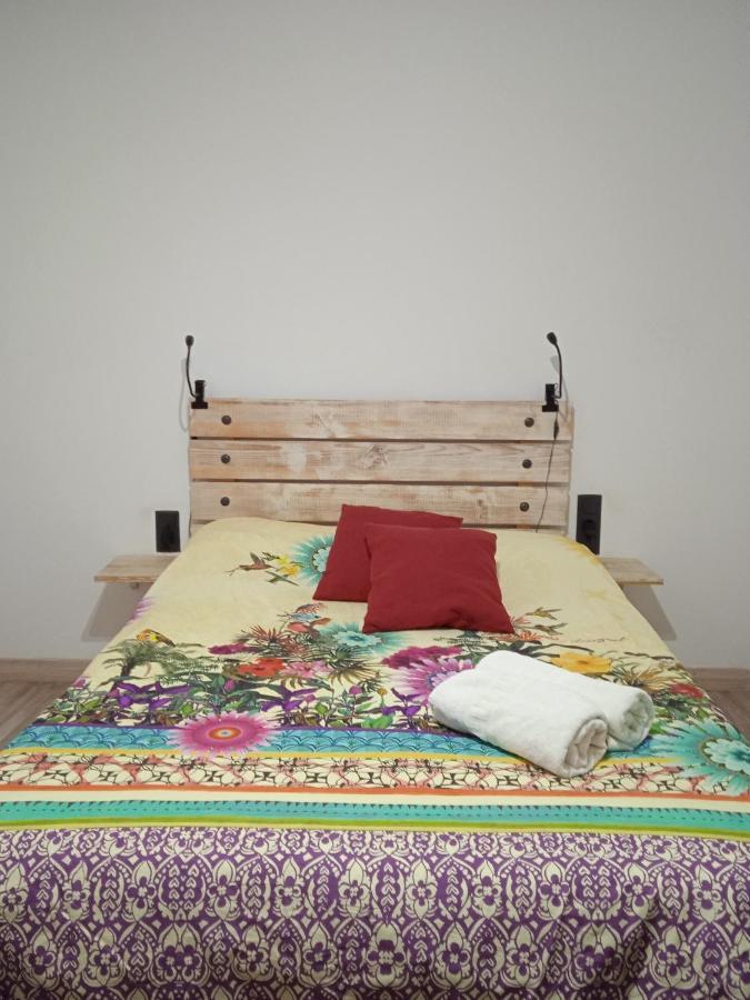 Apartamento Bonito Ap Centrico Patio Wifi Parking Gratis. Granada Exterior foto